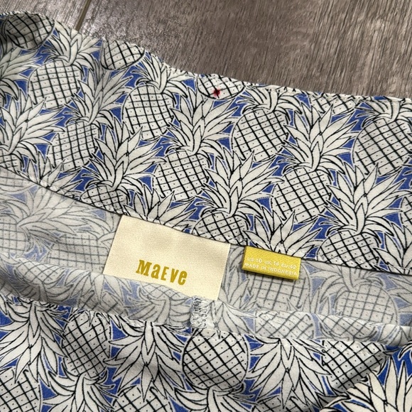 Anthropologie Maeve Blue Pineapple Shorts Size 10 - Picture 4 of 7